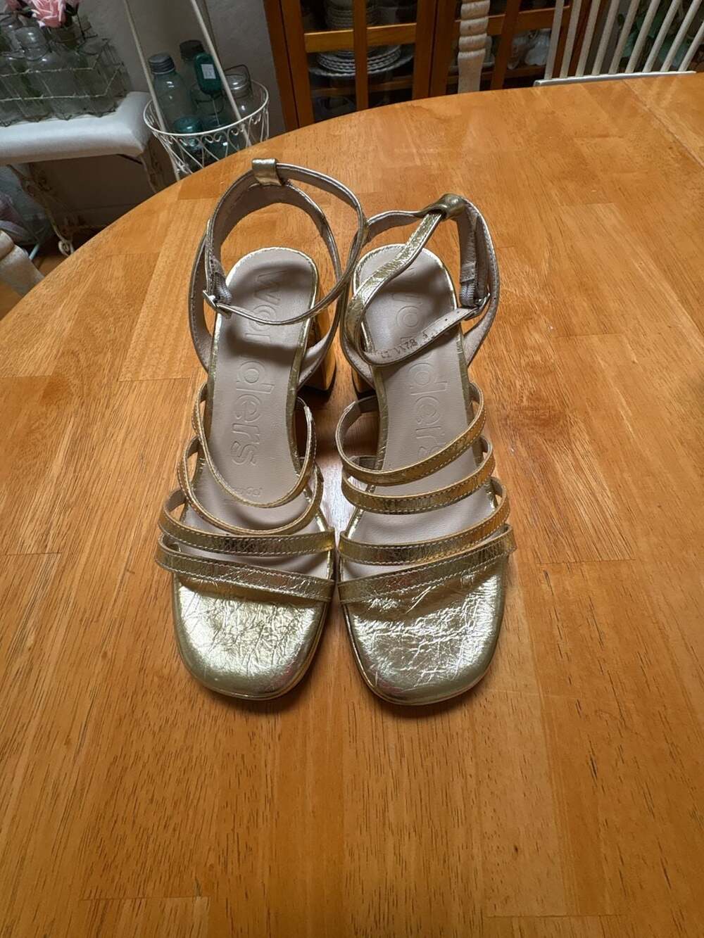 Wonders Gold Strappy Block Heel Sandals